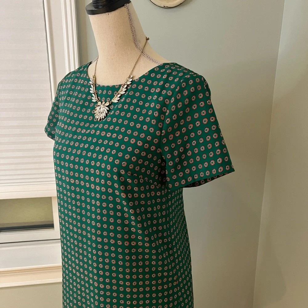 JCrew Green Print Slip Over Head Dress | Size 2 | Like New - Picture 3 of 8